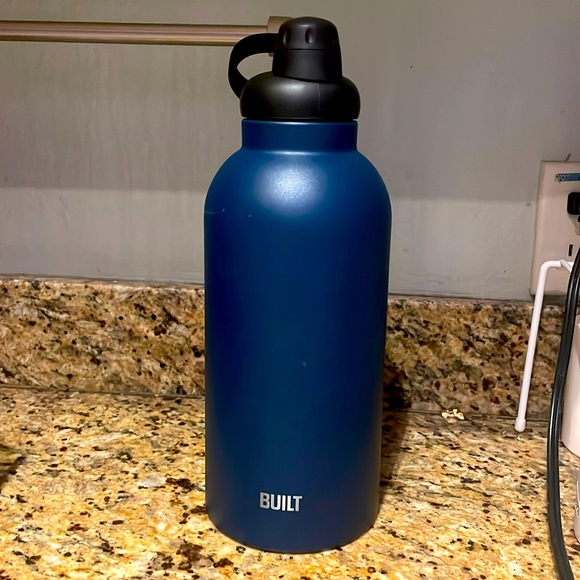 BUILT 64 oz insulated flask - Picture 1 of 2